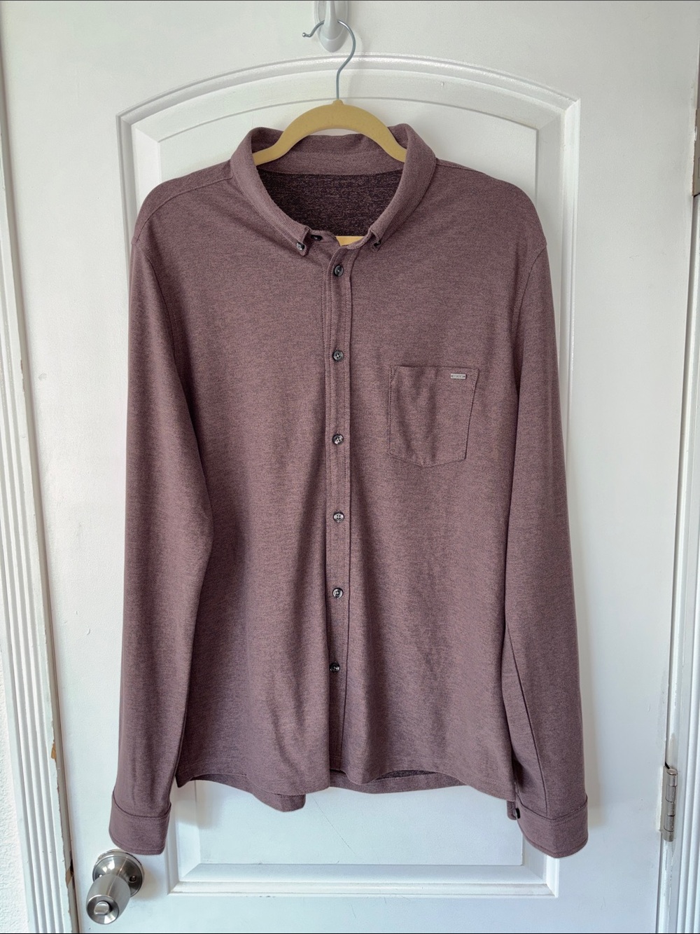 Vuori Ace button down shirt L